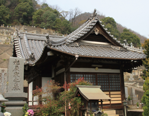 七面堂